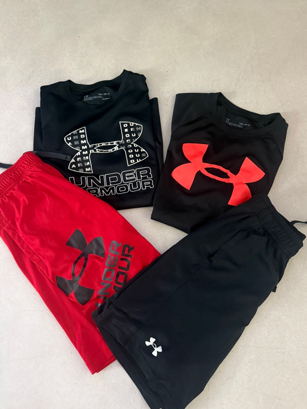 Under Armour lot size YMD.
